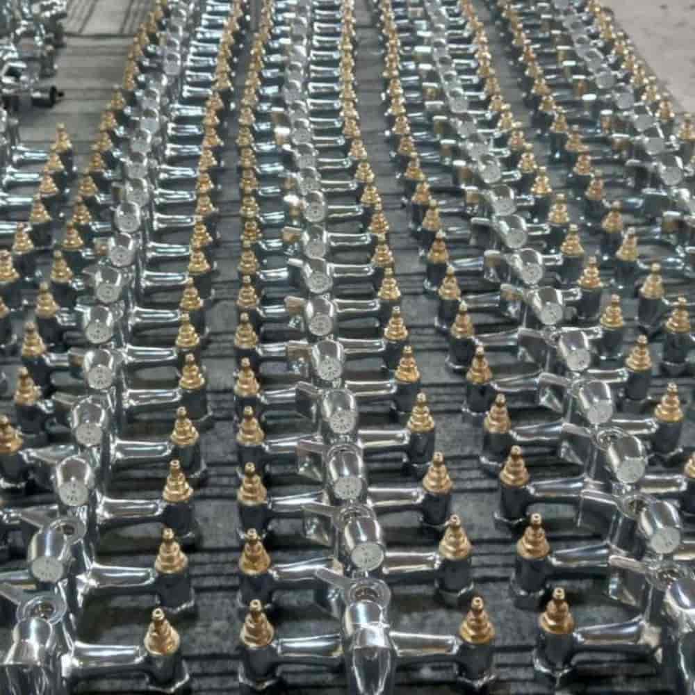 Klasik düz duş musluğu üretim hattı